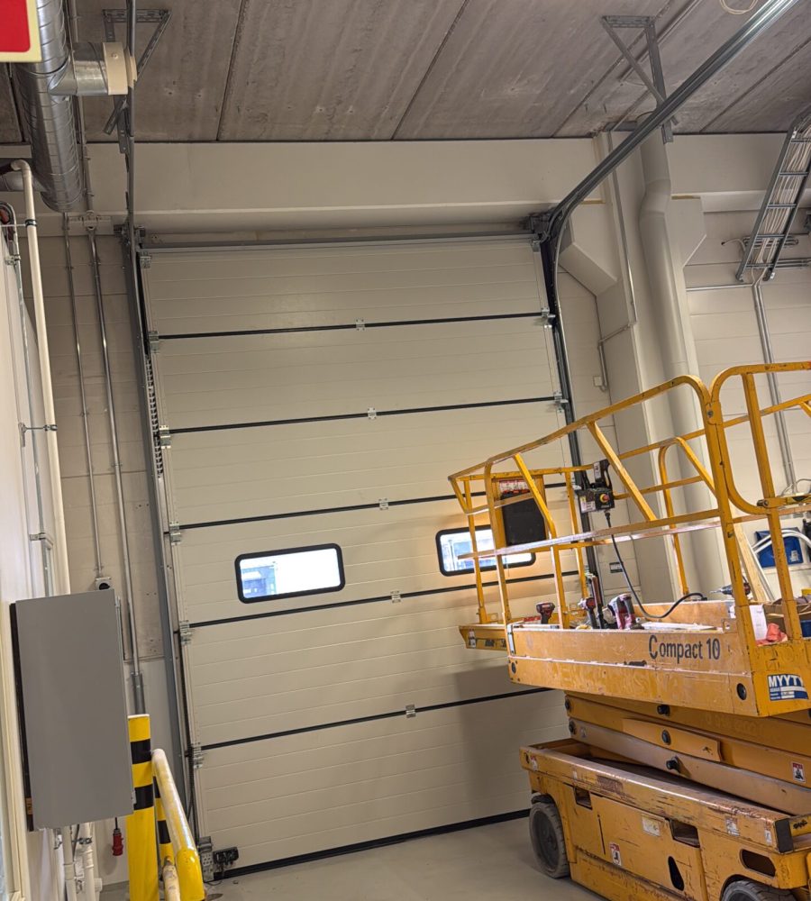 CD0D79A6-4A2A-42B2-9AA7-243732212E86